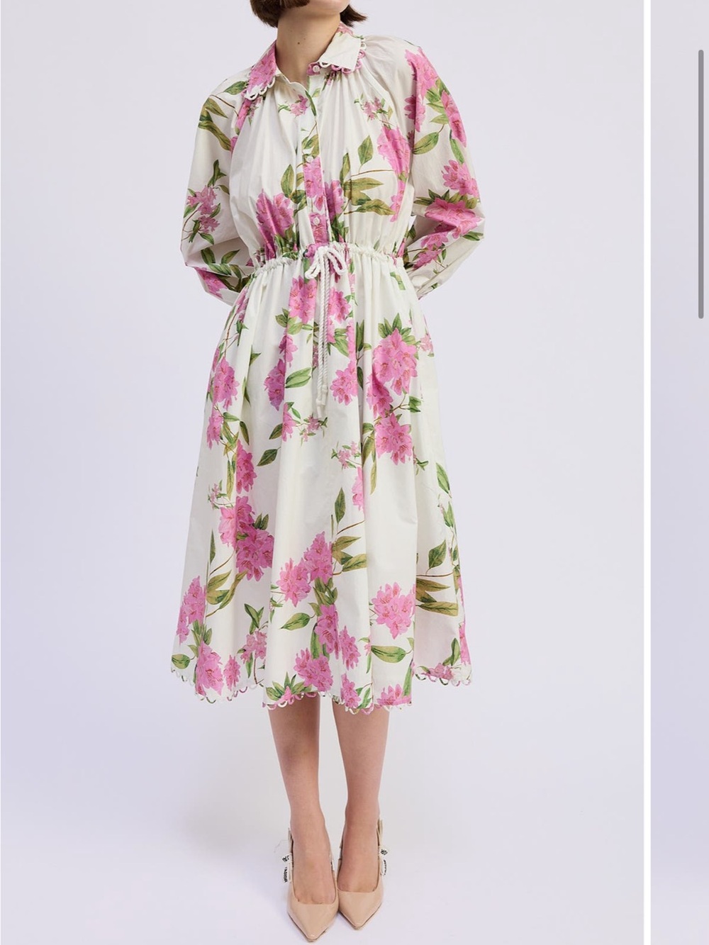 En Saison
Esther Long Sleeve
Floral Midi Shirtdress